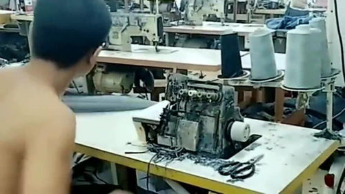 指尖舞動(dòng)，月月稱王——記服裝廠里那位憑借神速稱霸工資榜的“最牛帥哥”