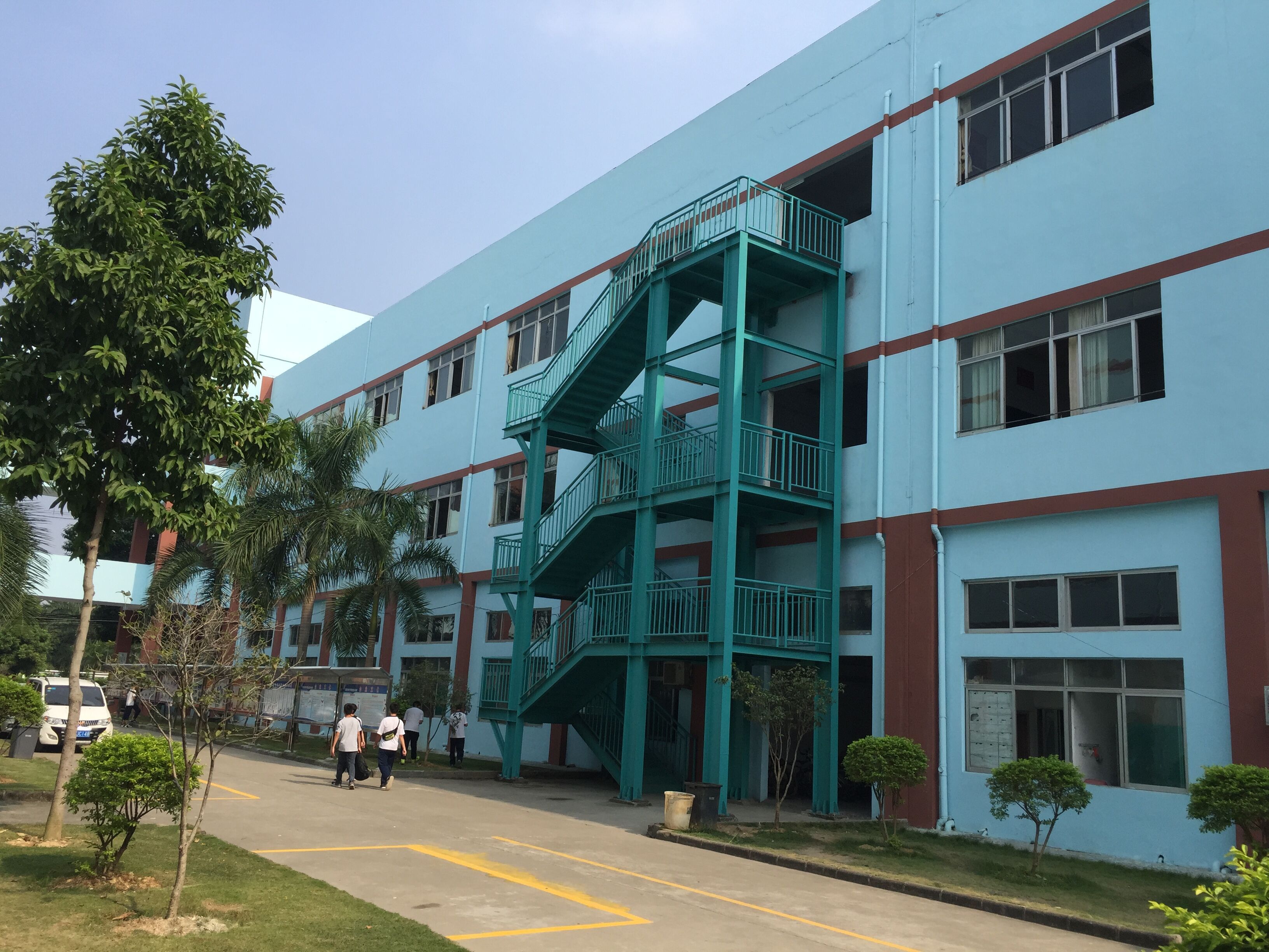 戶外鋼結構消防樓梯的安裝建造標準與室內外裝飾裝修維修工程設計及施工要點